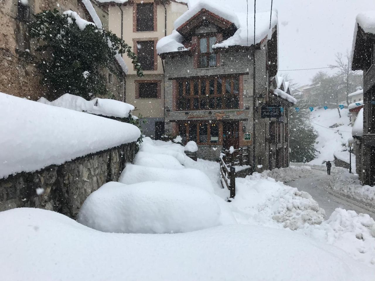 سوترس Hotel Rural Pena Castil المظهر الخارجي الصورة