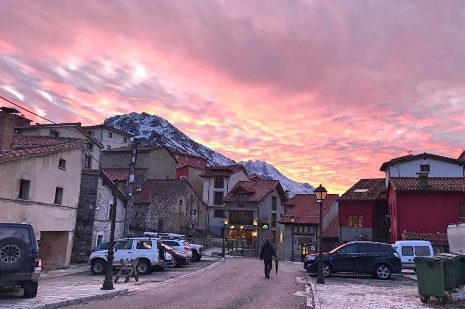 سوترس Hotel Rural Pena Castil المظهر الخارجي الصورة